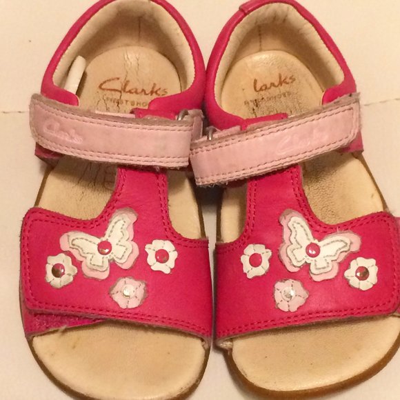 Clark's Sandals - Picture 1 of 4